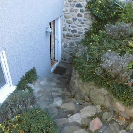 Mit Terrasse, Garten Und Grill Apartment Marienfelde